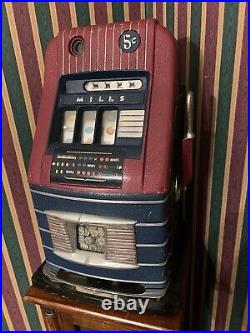 Antique Mills 5 Cent Slot Machine (Pick Up)