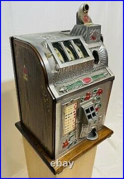 Antique Mills 5 cent Slot Machine with OWLS and flower design and key