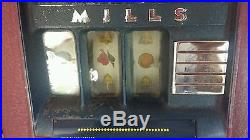 Antique Mills Bell 5 Cent Nickel Slot Machine Excellent Condition Works! 40's