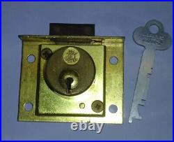 Antique Mills, Caille, Watling Slot Machine Lock & key ORIGINAL BRASS EAGLE