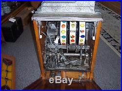 Antique Mills Castle Front 25 Cent Slot Machine
