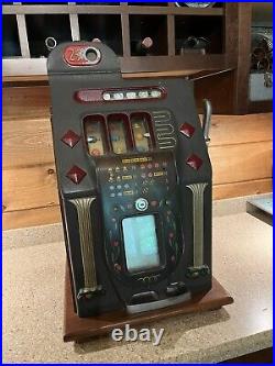 Antique Mills Quarter Slot Machine