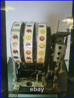 Antique Mills Roman Head 5 Cent Coin Op Slot Machine Original