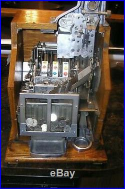 Antique Mills Slot Machine