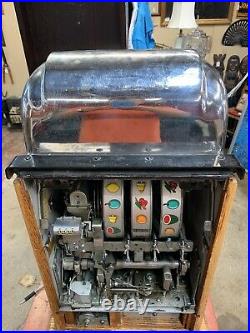 Antique Mills Slot Machine 25-cent 777 CHROME Hi-Top Special Reward 1949, Works