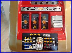 Antique Mills Slot Machine Golden Nugget 5 Cent