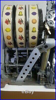 Antique Pace Coin Op Slot Machine 25 Cen Complete Reel Mechanism