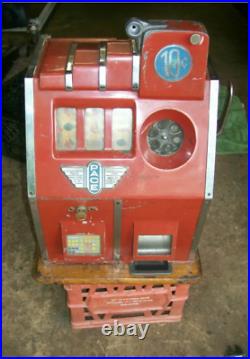 Antique Pace Rocket slot machine