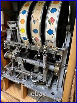 Antique Pace Star 25 Cent Slot Machine