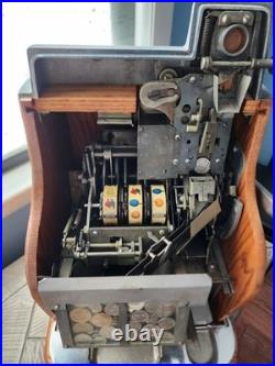 Antique QT Hash Mark 5 Cent Slot Machine