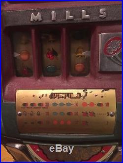 Antique Slot Machine 1940's Mills Watermelon Quarter Original works perfectly