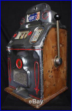 Antique Slot Machine 5¢ O. D. Jennings 1946 Standard Chief