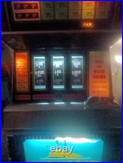 Antique Slot Machine Bally SHOWBOAT 1972