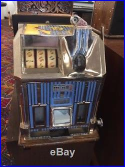 Antique Slot Machine. Dutchess. 5 cent