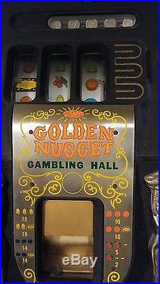 Antique Slot Machine, Golden Nugget Black, Nickel, Mills Co, 1947 Works Great