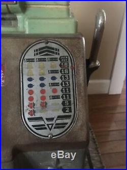 Antique Slot Machine, Jennings Silver Moon Club 1941 Nickel Slot Machine