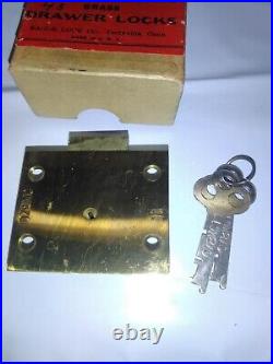 Antique Slot Machine Lock with 2 Keys Brass EAGLE STILL IN BOX LOOK