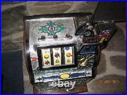 Antique Slot Machine Mills Poinsettia Mint Vendor Skill Stops 1929 Rare