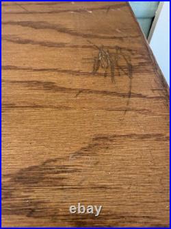 Antique Slot Machine Oak Stand Claw Feet with Lock Key storage shelf Coin Op