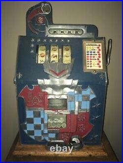 Antique Slot Machine Original Working Still Retains Original Finish Castle Front