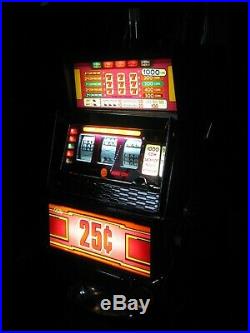 Antique Vintage Bally's Slot Machine' (25 Cent Five Liner) Beautiful Shape