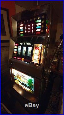 Antique Vintage Bally's Slot Machine' (model 873) Beautiful Shape