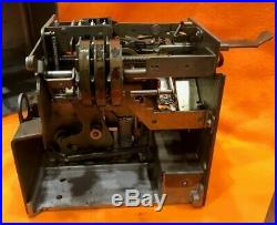 Antique Vintage Fully Functional MILLS INDUSTRIES INC. VEST POCKET SLOT MACHINE