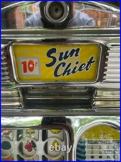 Antique Vintage Jennings Sun Chief Slot Machine