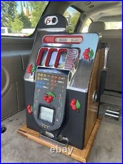 Antique Vintage Mills 25 Cent Black Cherry Chrome Front Slot Machine Coin-op