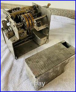 Antique Vintage Mills Vest Pocket 5c Nickel Slot Machine WORKS