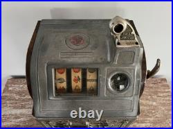 Antique Wood 1925 Chicago Jennings Dutch Boy 5 Cent Coin Mechanical Slot Machine