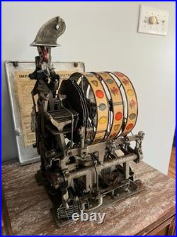 Antique Wood 1925 Chicago Jennings Dutch Boy 5 Cent Coin Mechanical Slot Machine
