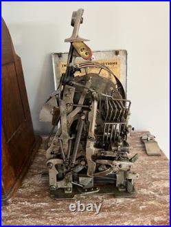 Antique Wood 1925 Chicago Jennings Dutch Boy 5 Cent Coin Mechanical Slot Machine