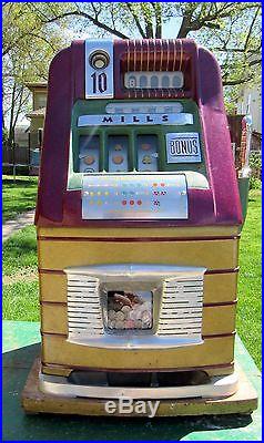 Antique c. 1948 Mills Bonus Hi-Top 10 Cent Slot Machine