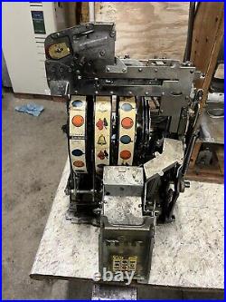 Antique jennings slot machine