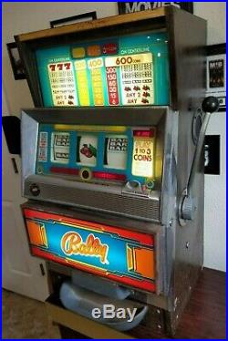 BALLY PLAY 1 TO 3 COINS 3 REEL 25 CENT SLOT MACHINE 2270-39 Vintage 1970's