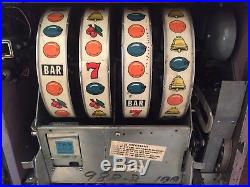 Bally Deluxe 4 Reel Progressive Continental 5 Cent Nickel Slot Machine Excellent