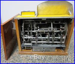 Bally Reliance Dice Craps slot machine 1937-1938