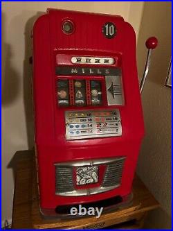 Beautiful Vintage Mills Slot Machine 10 cent WORKING