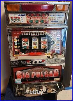 Big Pulsar Slot Machine