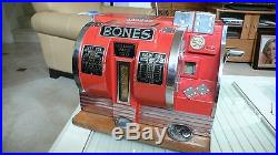 Buckley Bones Dice Slot Machine