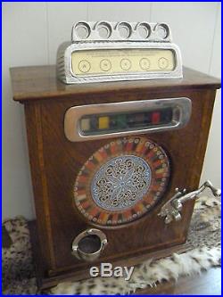 Caille Ben Hur Antique Slot Machine