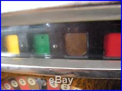 Caille Ben Hur Antique Slot Machine