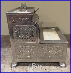 Caille Puritan Cast Iron Gambling Machine