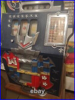 Casino 1930's Reno Nickel Slot Machine (Local Pick Up) Or Your Arranged Shipping