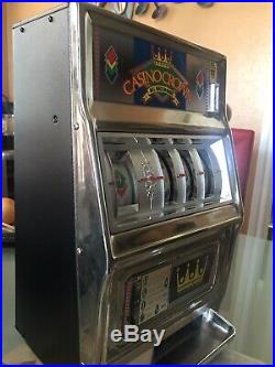 Casino crown vintage Japanese slot maxhine
