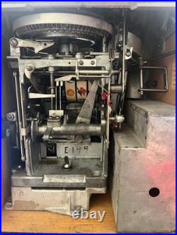 Columbia 1939 Dime Slot Machine Original Working Condition Columbia 1939 Dime Slot Machine Original Working Condition