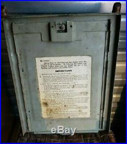Eagle 5 Cent Slot Machine by Mills Novalties Original / Vintage / Antique