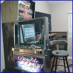 Egyptiangold slot machine all original works great in great condition