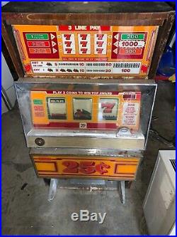 Fair Condition Vintage 25 Cent Slot Machine